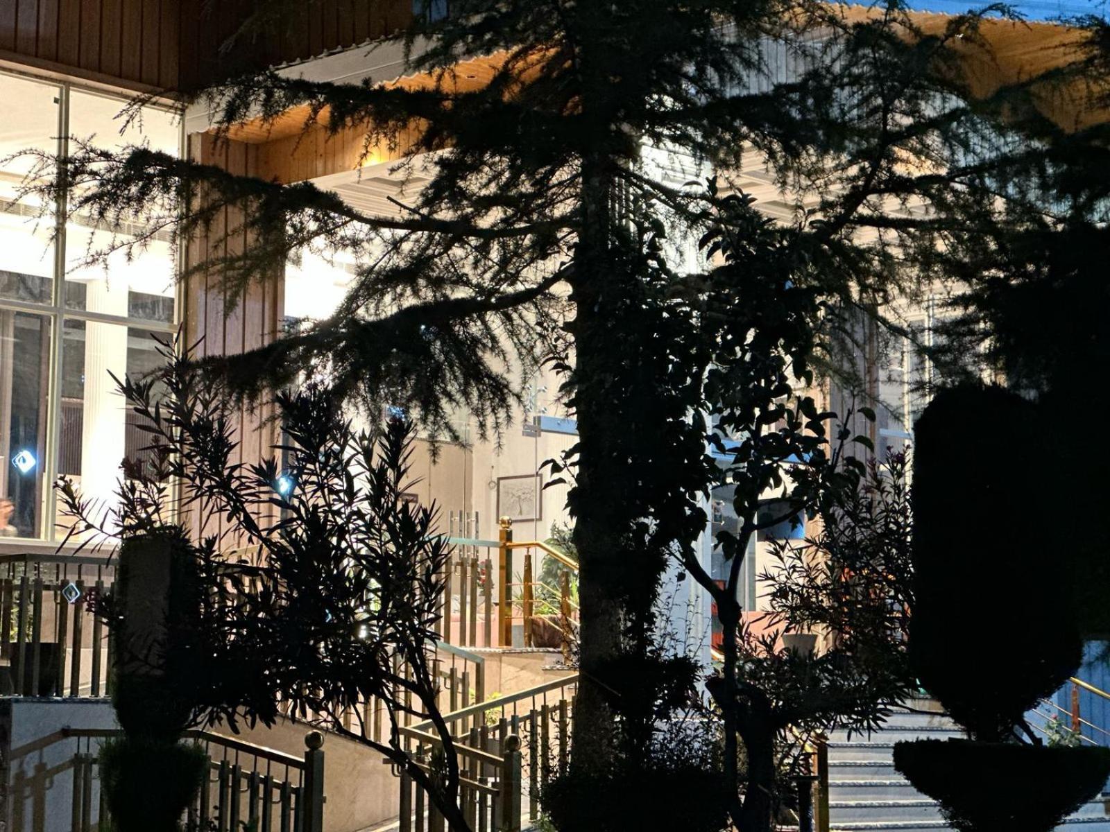 The Grand Mamta Hotel Srinagar  Exterior photo